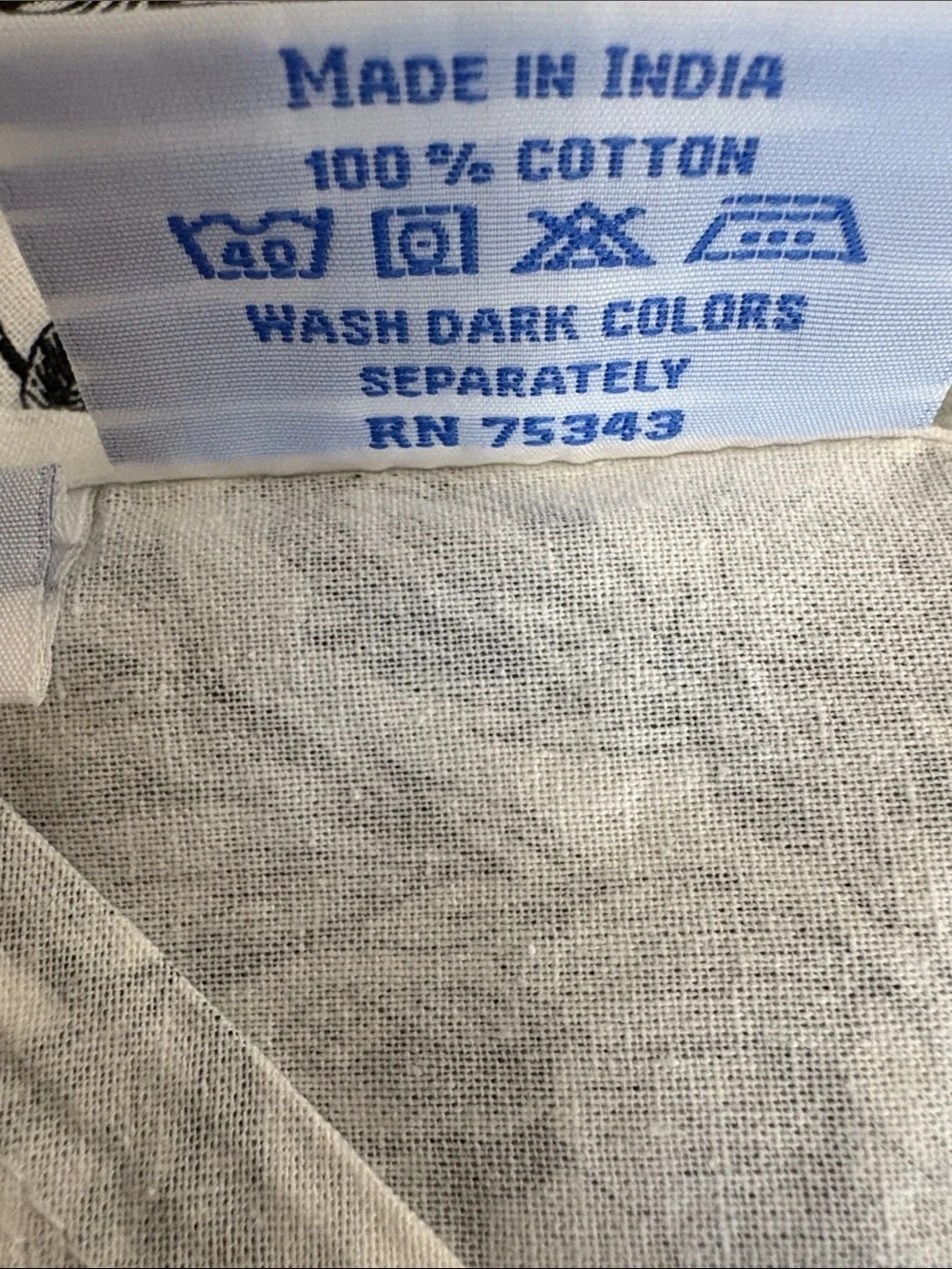 Black and White Floral Oblong Tablecloth